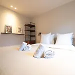 Luxury In Center *