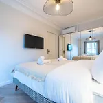 Luxury In Center Париж