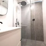 Luxury In Center *