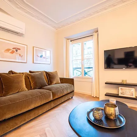 Daire Luxury In Center *