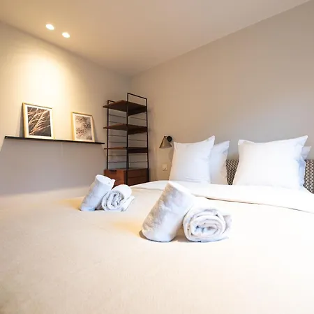 Luxury In Center *