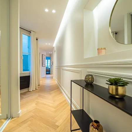 Apartment Luxury In Center
