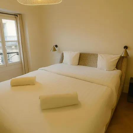 Luxury In Center Διαμέρισμα *