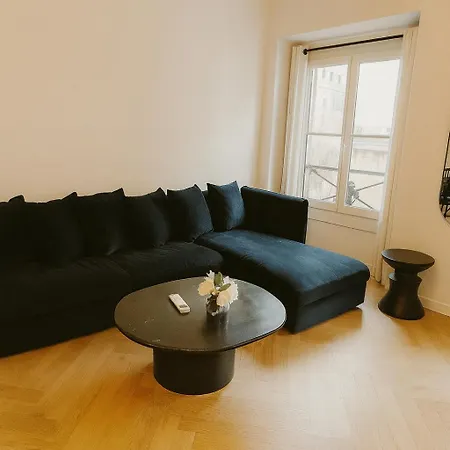 Luxury In Center París